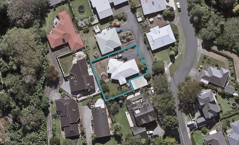 3A Leatham Avenue, Strandon, New Plymouth - Carousel 1