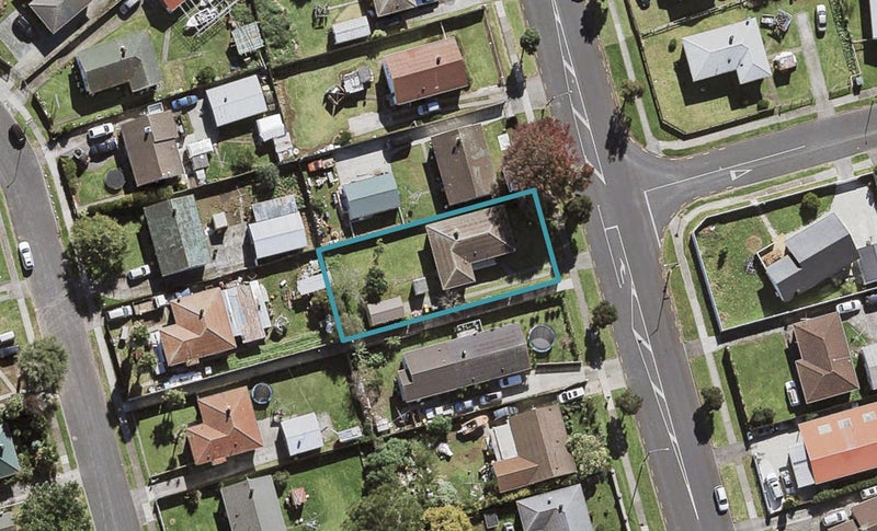 65 Bader Drive, Mangere, Auckland - Carousel 1