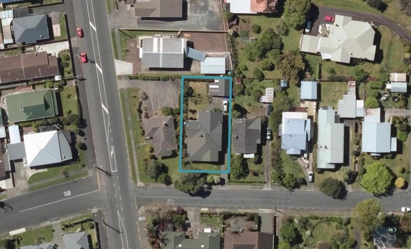 1 Graham Street, Kensington, Whangarei - Carousel 1