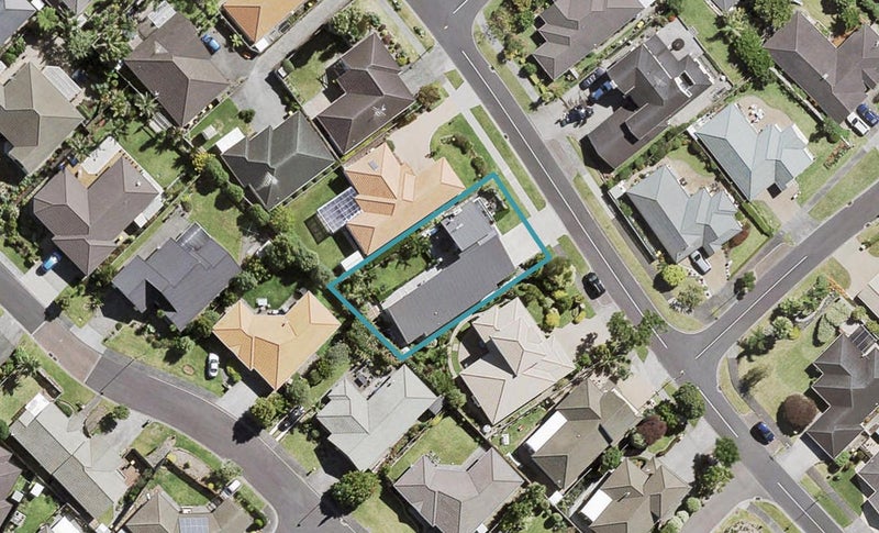 26 Highfields Terrace, Henderson, Auckland - Carousel 1
