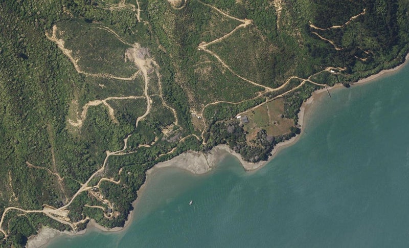 0 Kaiuma Bay, Whatanihi Bay, Havelock - Carousel 1
