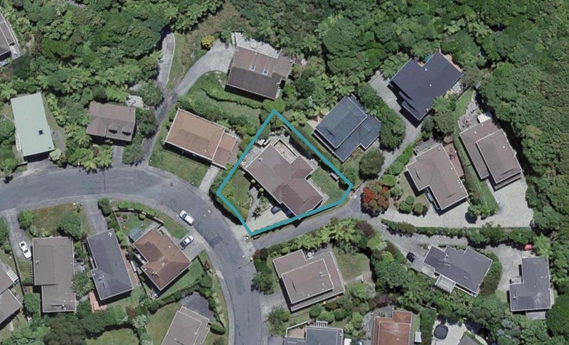 37 Thatcher Crescent, Crofton Downs, Wellington - Carousel 1