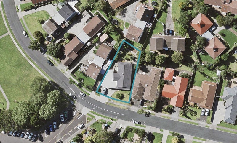 13 Galloway Crescent, Farm Cove, Auckland - Carousel 1