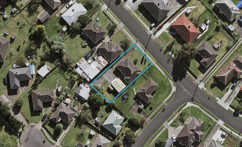 28 Ashton Avenue, Otara, Auckland - Carousel 1