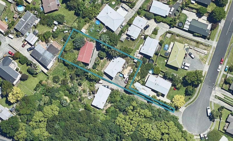 10A Coventry Street, Judea, Tauranga - Carousel 1