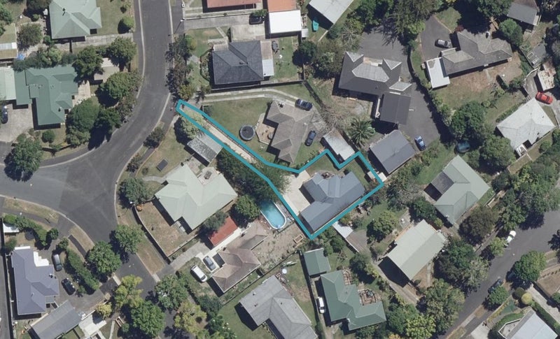 4A Vectis Road, Hillcrest, Hamilton - Carousel 1