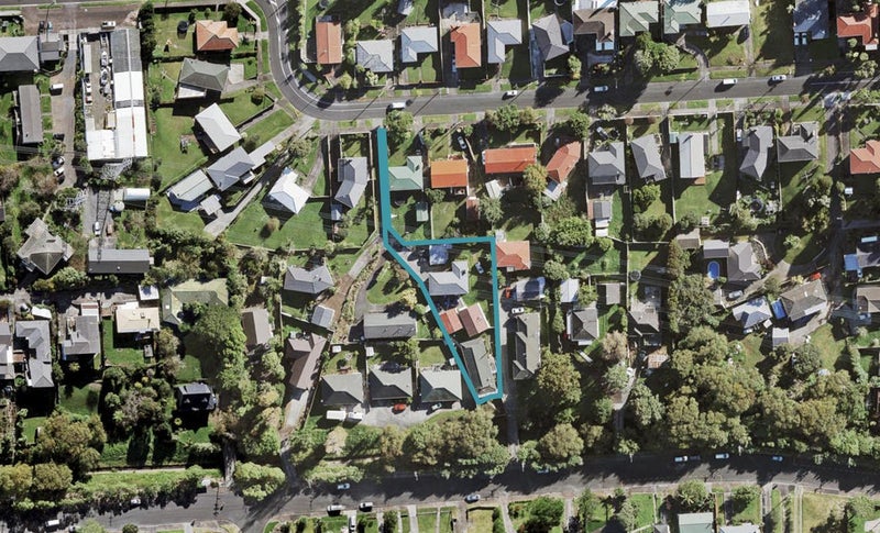 82 Mary Dreaver Street, New Windsor, Auckland - Carousel 1