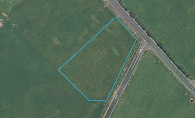 2 Parakau Road, Waiuku - Carousel 1