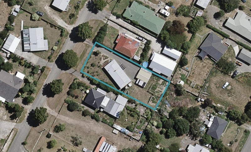 33 Henderson Street, Otane - Carousel 1