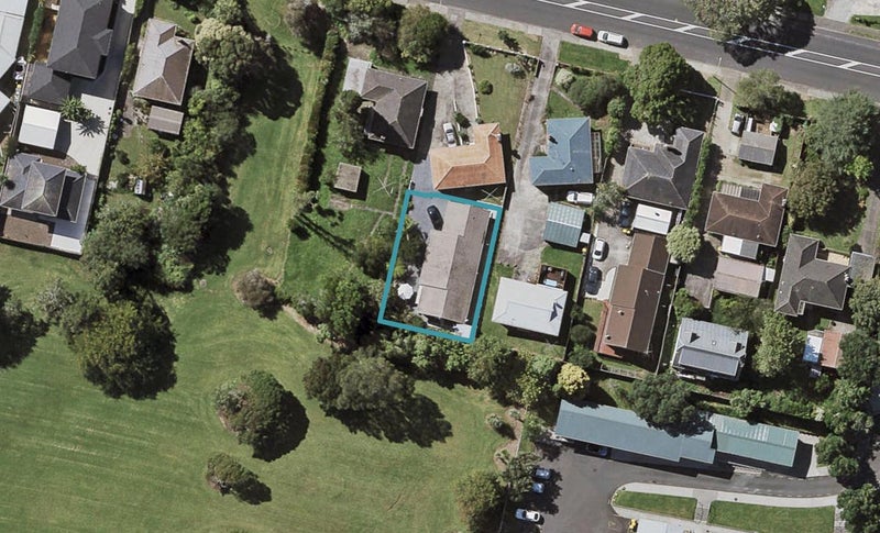 31A Reeves Road, Pakuranga, Auckland - Carousel 1