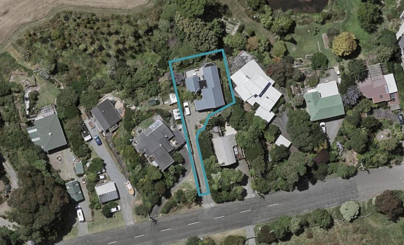 67A Makora Road, Otaihanga, Paraparaumu - Carousel 1