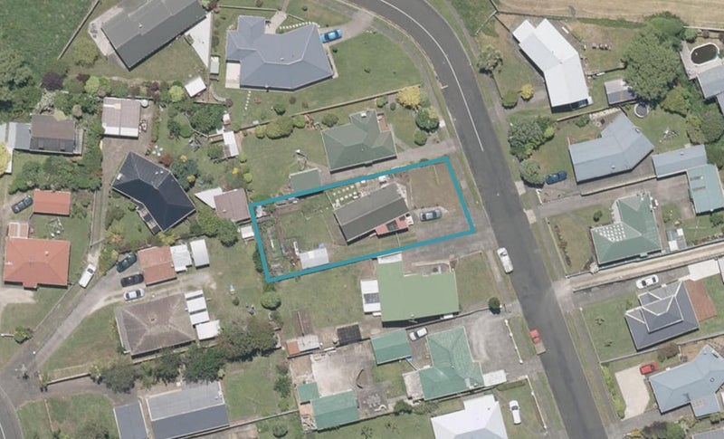 15 Tawhero Street, Gonville, Whanganui - Carousel 1