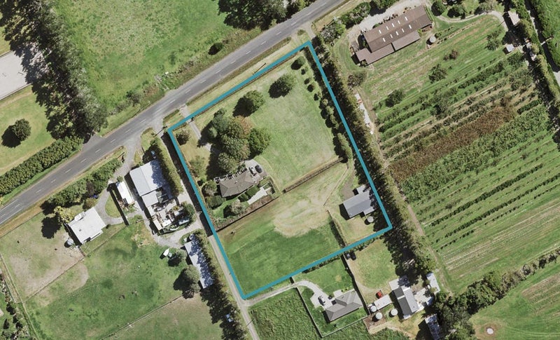 43 Tawa Road, Kumeu - Carousel 1