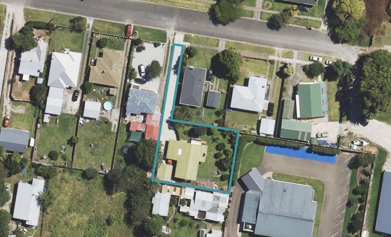 17 Coldstream Road, Kaiti, Gisborne - Carousel 1