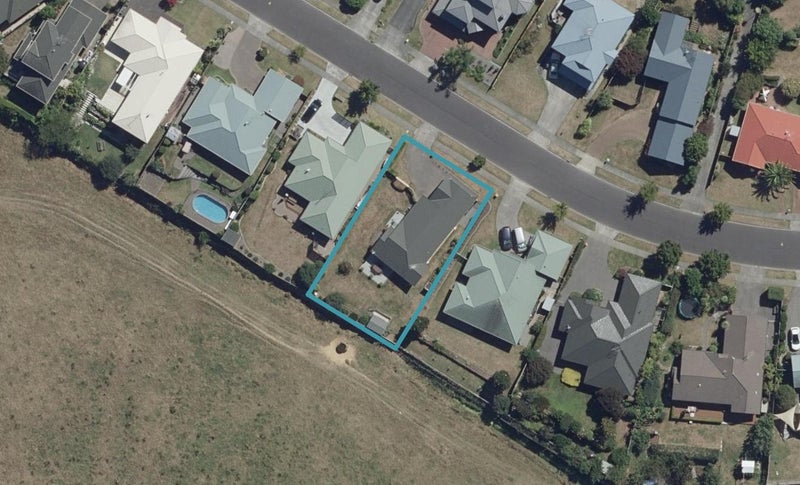 21 Friesian Place, Grandview Heights, Hamilton - Carousel 1