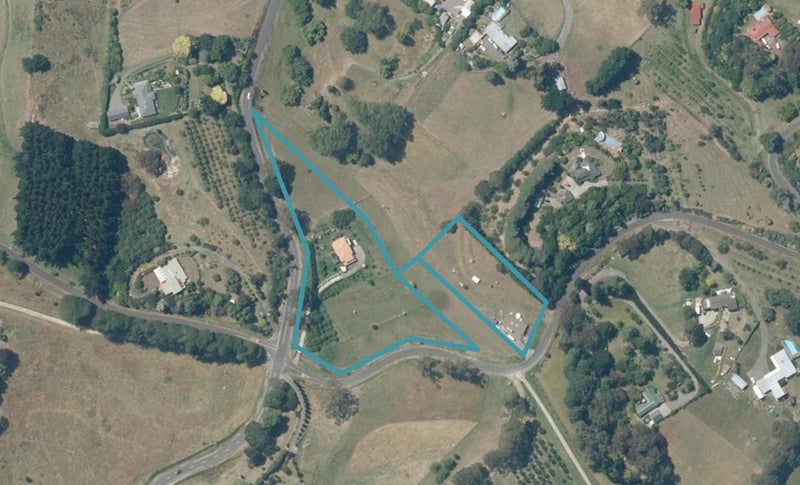 19 Boyd Road, Poraiti, Napier - Carousel 1
