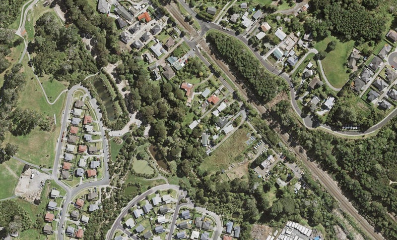 10 Sherrybrooke Place, Sunnyvale, Auckland - Carousel 1