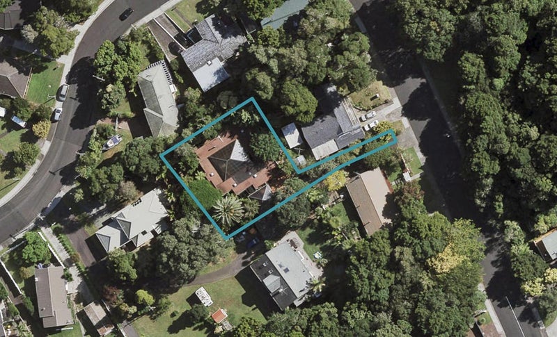 30 Scenic Drive, Hillpark, Auckland - Carousel 1
