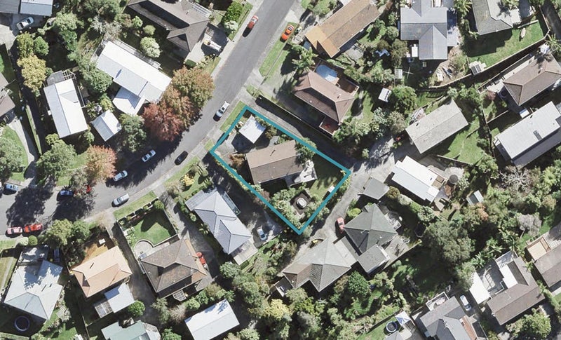 9 Sunburst Lane, Torbay, Auckland - Carousel 1