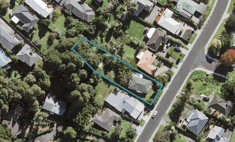 32 Tilden Avenue, Hillcrest, Auckland - Carousel 1