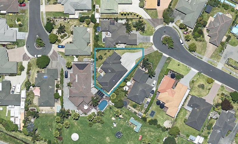 43 Caspian Place, Papamoa Beach, Papamoa - Carousel 1