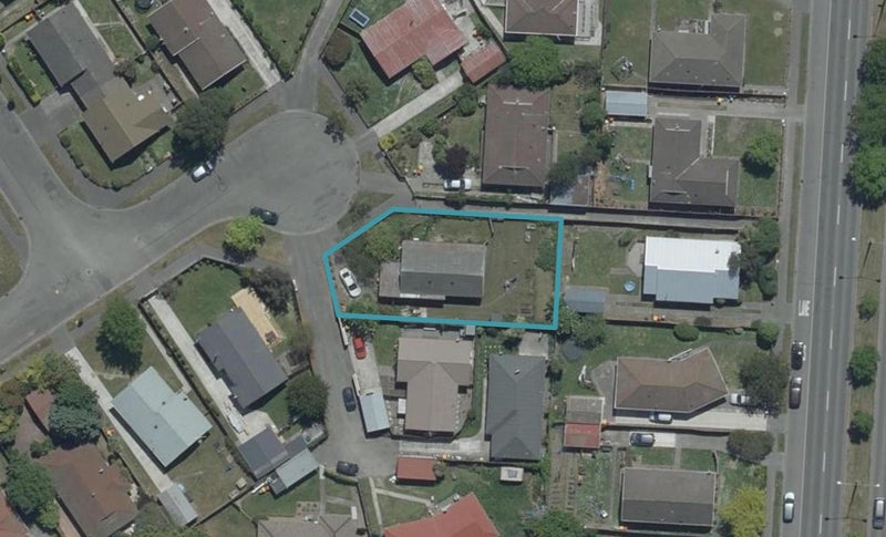 21 Saunders Place, Redwood, Christchurch - Carousel 1