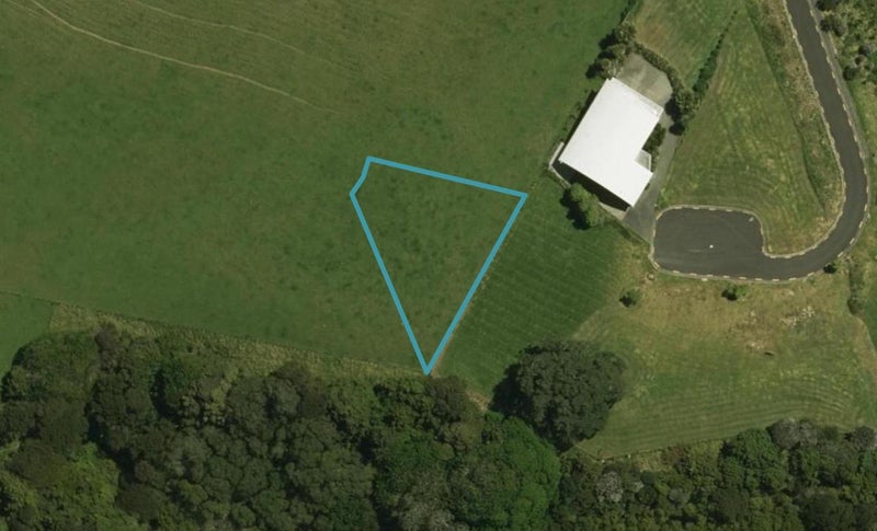 18 Starlight Place, Langs Beach, Waipu - Carousel 1