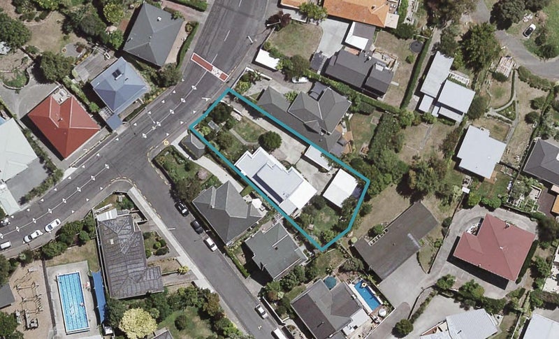 22 Napier Terrace, Hospital Hill, Napier - Carousel 1