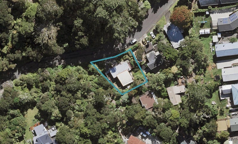 14 Trelawny Place, Hillcrest, Auckland - Carousel 1