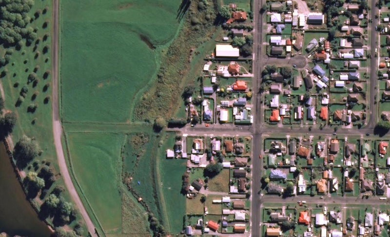 37 Lawrence Street, East Gore, Gore - Carousel 1