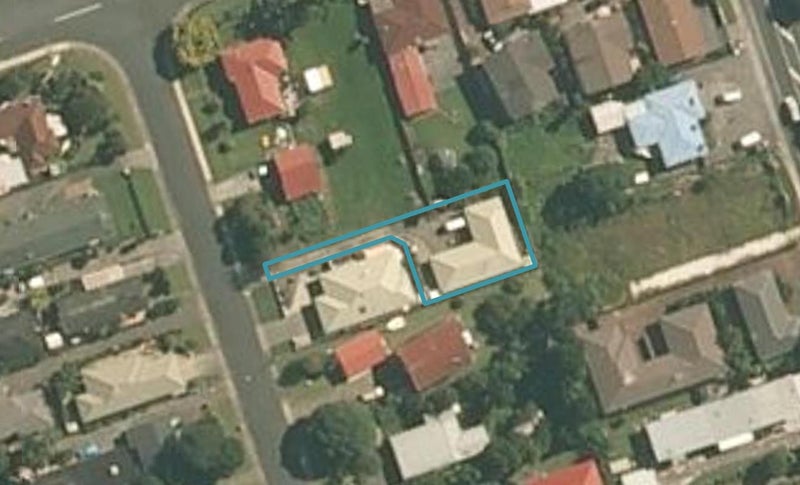 35A Elizabeth Street, Orewa, Orewa - Carousel 1
