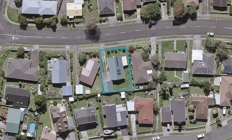 38 Branch Road, Highlands Park, New Plymouth - Carousel 1