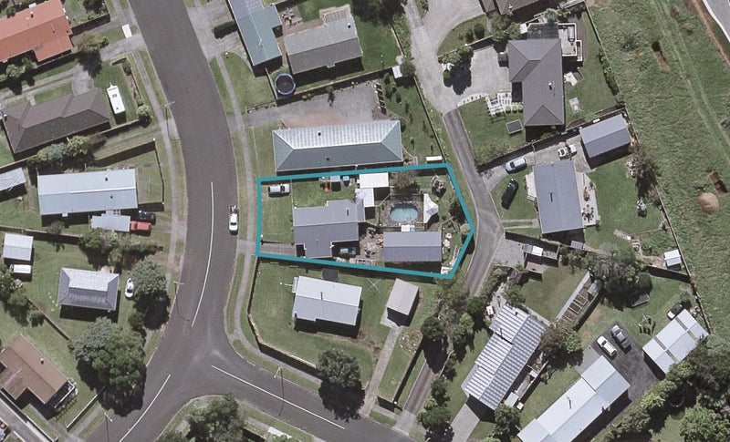 58 Sunnyvale Street, Bell Block, New Plymouth - Carousel 1