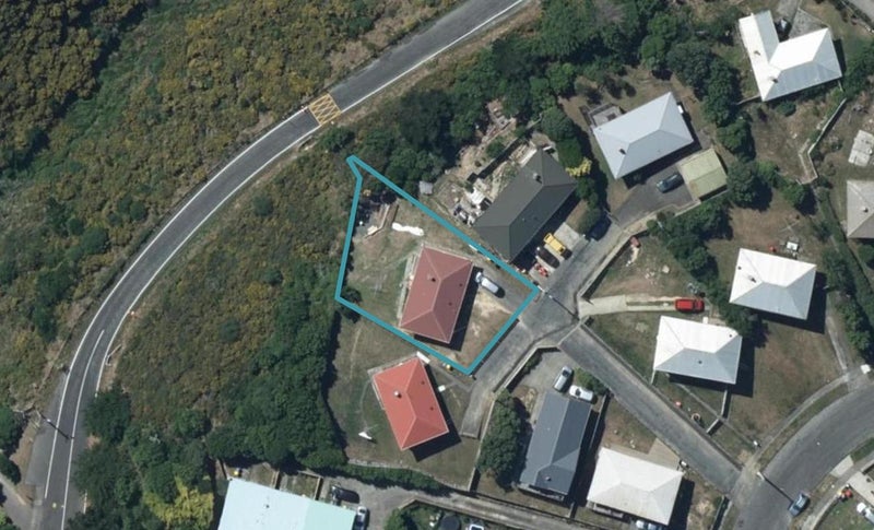 70 Owhiti Street, Titahi Bay, Porirua - Carousel 1