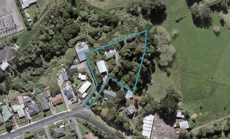 23B Saxton Road, Upper Vogeltown, New Plymouth - Carousel 1