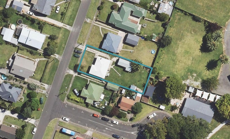 27 Muir Street, Te Hapara, Gisborne - Carousel 1