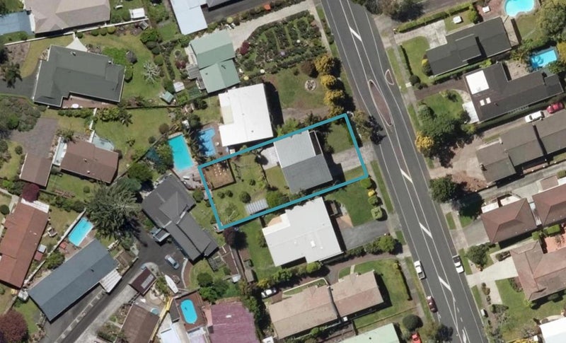 31 Fairway Drive, Kamo, Whangarei - Carousel 1