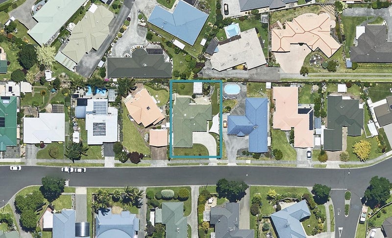 12 Kopu Drive, Pyes Pa, Tauranga - Carousel 1