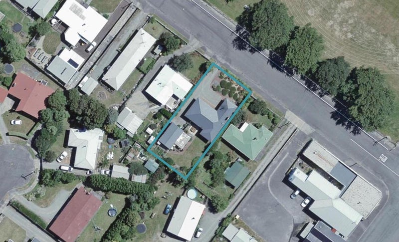 50 Harrison Street West, Featherston - Carousel 1