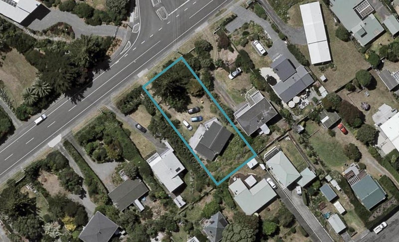 34 Field Way, Waikanae Beach, Waikanae - Carousel 1