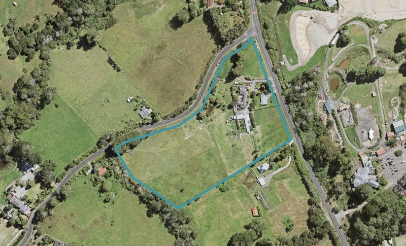 45 Candia Road, Swanson, Auckland - Carousel 1