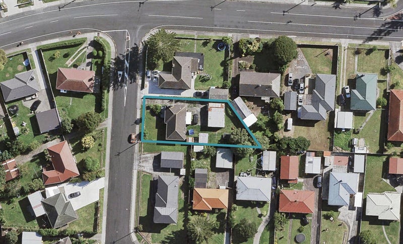 21 Lincoln Road, Manurewa East, Auckland - Carousel 1