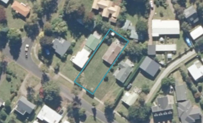 11 Ogilvie Road, Kinloch, Taupō - Carousel 1