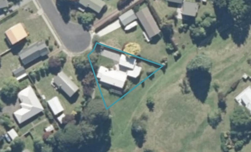 22 Susan Lane, Kinloch, Taupō - Carousel 1