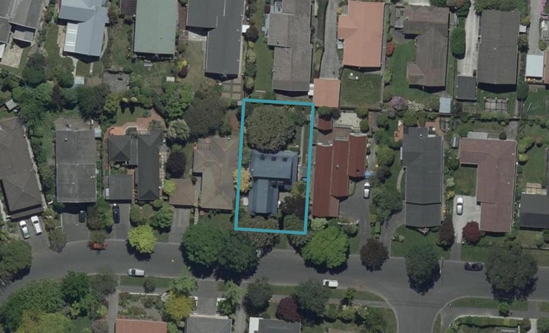 14 Highland Place, Avonhead, Christchurch - Carousel 1