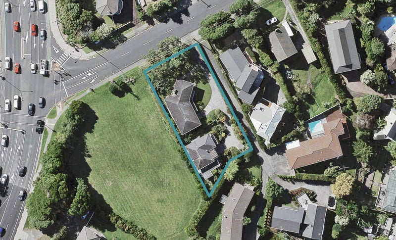 1/90 Hastings Road, Mairangi Bay, Auckland - Carousel 1