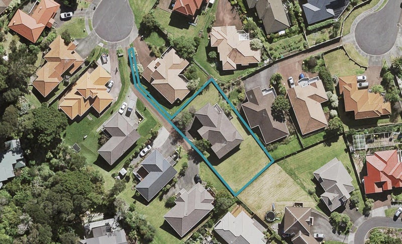6 Alice Place, Hillcrest, Auckland - Carousel 1