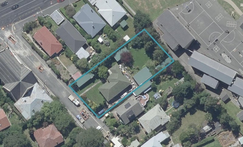 7 James Street, North East Valley, Dunedin - Carousel 1