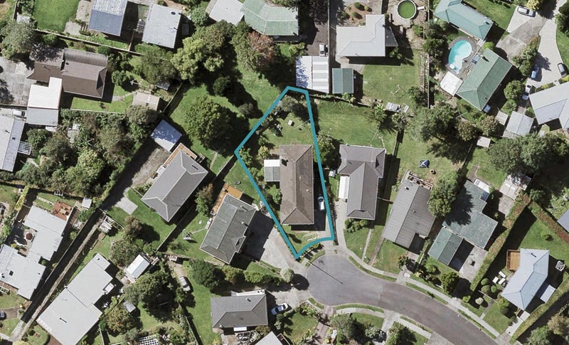 15 Paulange Place, Pakuranga Heights, Auckland - Carousel 1