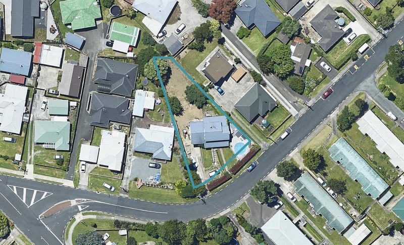 51 Clarke Street, Gate Pa, Tauranga - Carousel 1